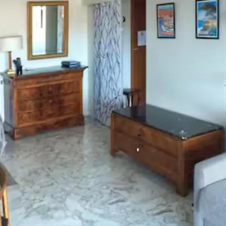Large Terrace, Sea View, Pool, Floor, 1bedroom, Air-conditioned, Parking Appartamento